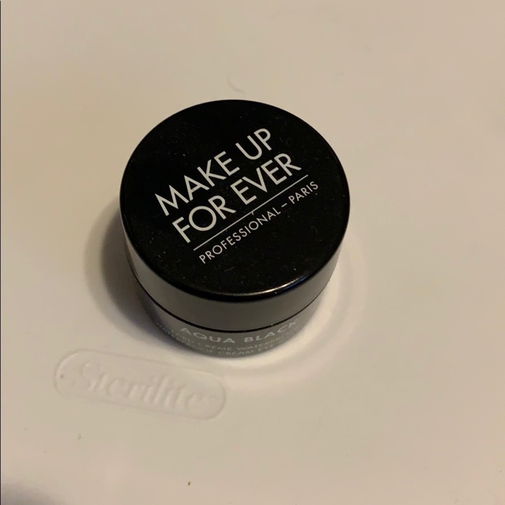 Makeup forever eyeliner